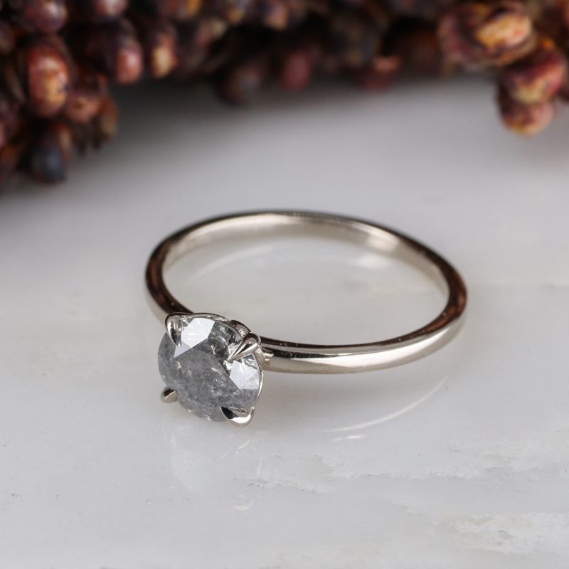18ct white gold tulip ring with 0.96ct salt and pepper diamond