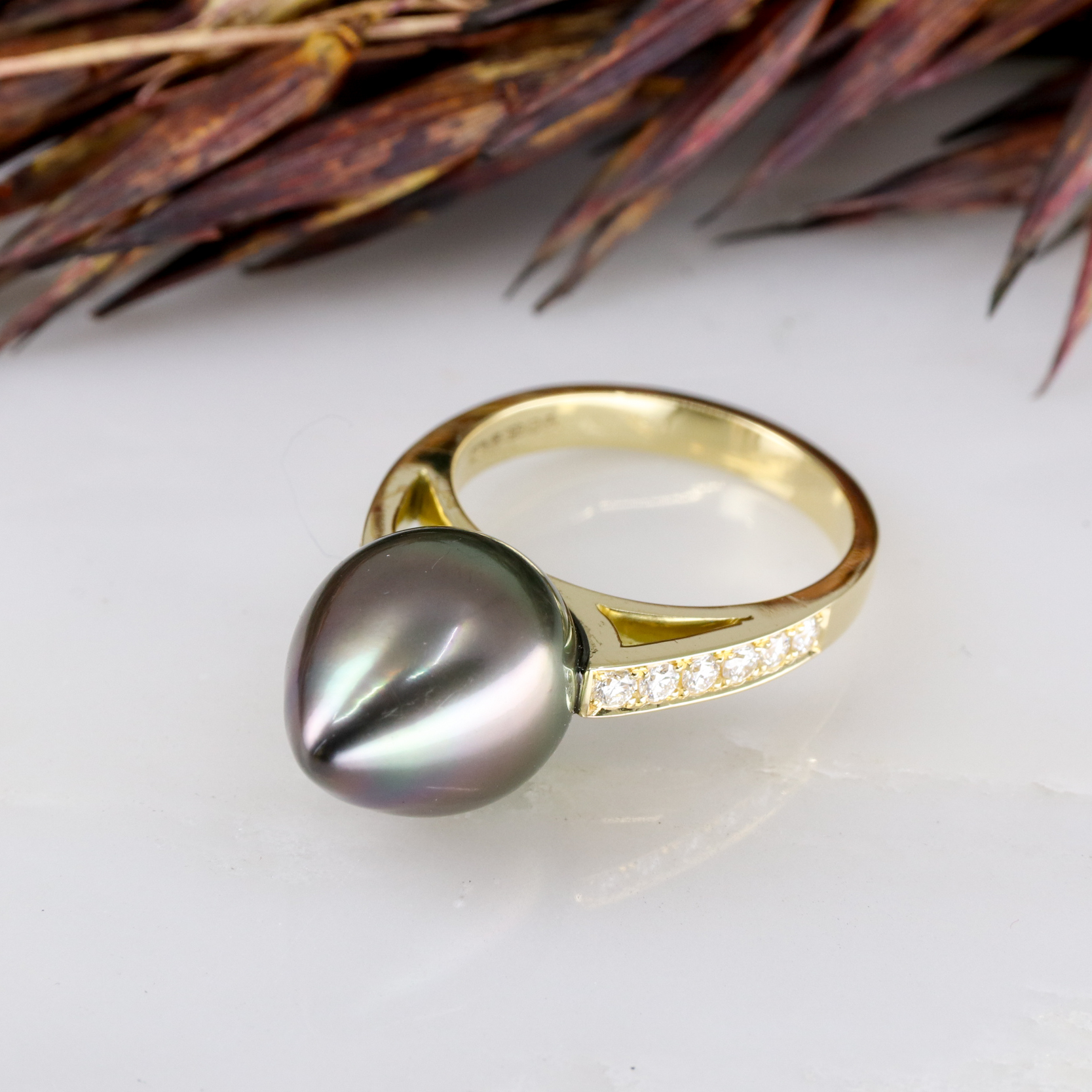 18ct yellow gold Tahitian pearl Cocktail ring - Baroque Jewellery